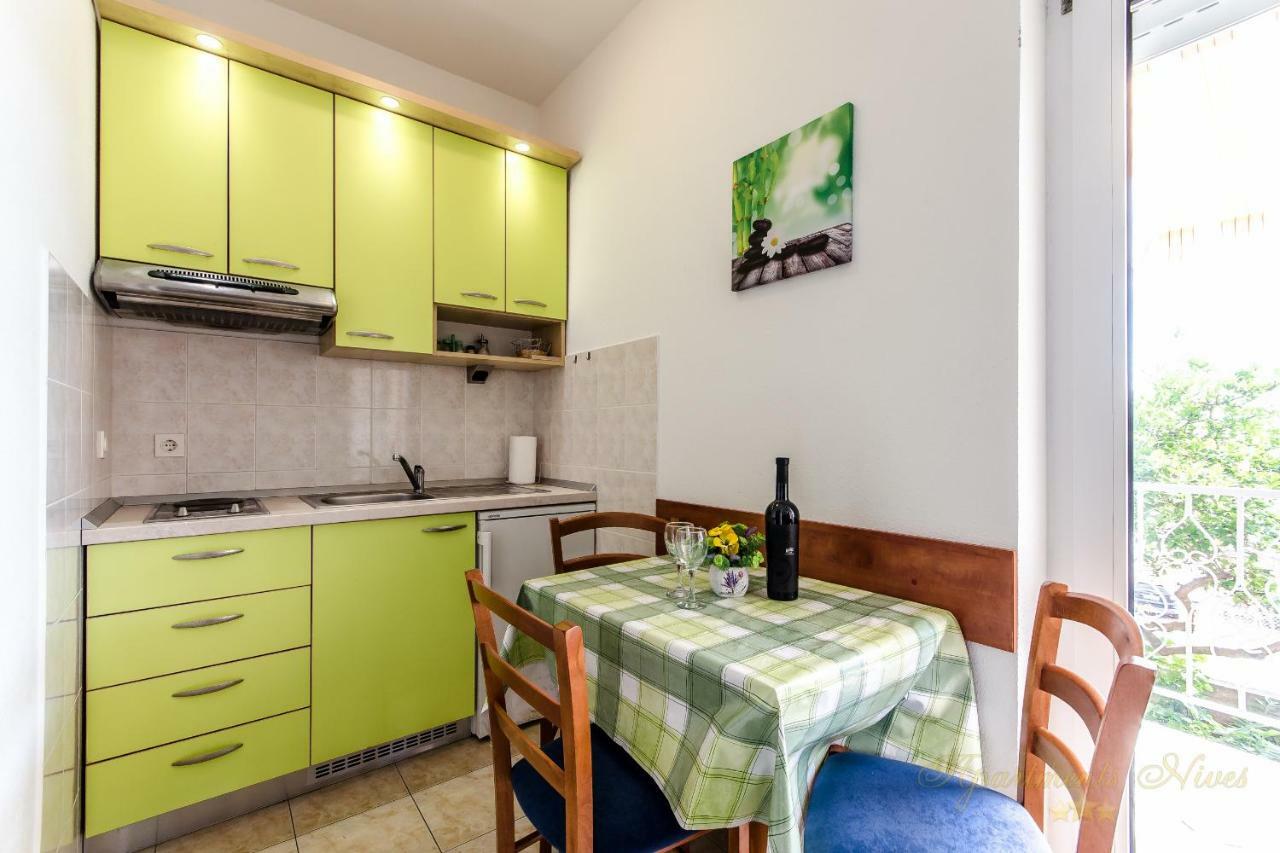 Apartments Nives Suhi Potok Jesenice  Esterno foto